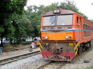 Commuter train from Bangkok to Ayutthaya Commuter train from Bangkok to Ayutthaya