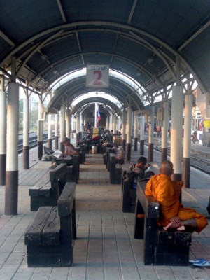 People waiting for the train at station 2