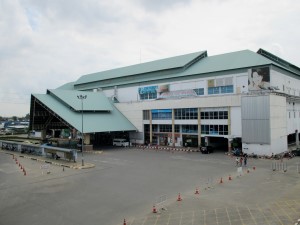 photo of the front of the Southern Bus Terminal Bangkok photo of the front of the Southern Bus Terminal Bangkok