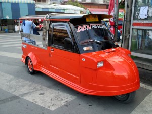 Tuk Tuk - frog or pig kind of shape? Tuk Tuk - frog or pig kind of shape?