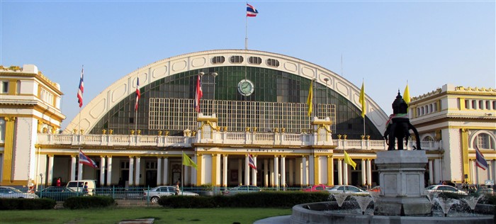 Bangkok train station Hua Lamphong