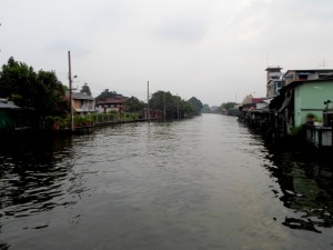 Photo of the bangkok Yai canal in the Talat Phlu area Photo of the bangkok Yai canal in the Talat Phlu area