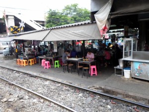 restaurant near the level crossing at Talat Phlu station restaurant near the level crossing at Talat Phlu station