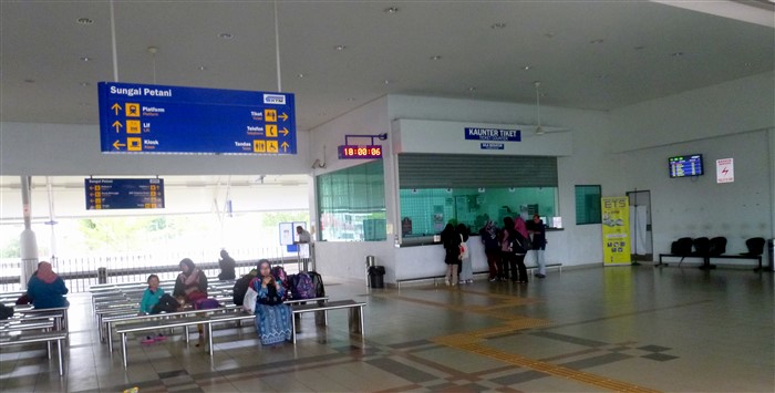 Sungai Petani KTM station ticket counter