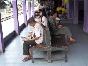 The waiting ares at the station The waiting ares at the station